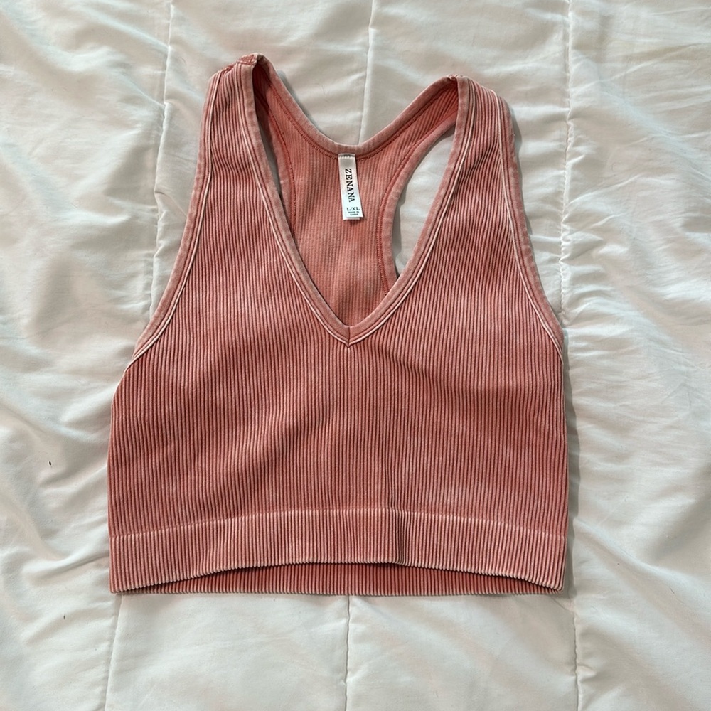 Zenana pink ribbed copped top, says size L but sizes S-M